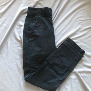 NWOT Abercrombie and Fitch Chino pants